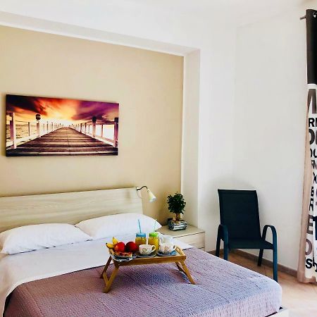 Ricomincio Da 3 Bed & Breakfast Pompei Bagian luar foto