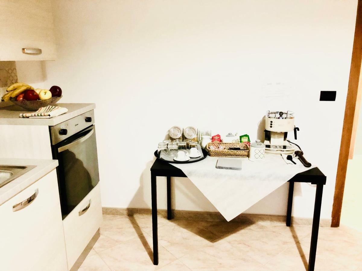 Ricomincio Da 3 Bed & Breakfast Pompei Bagian luar foto