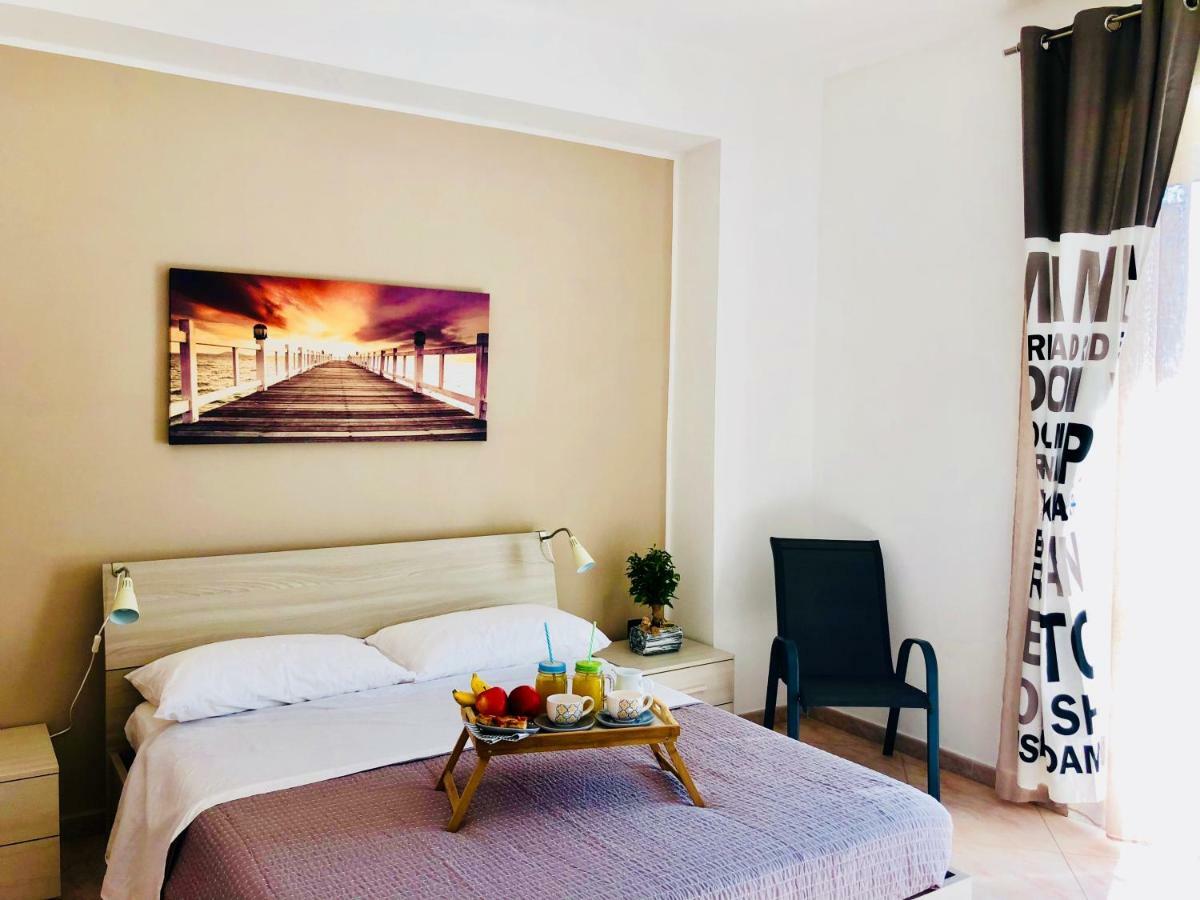 Ricomincio Da 3 Bed & Breakfast Pompei Bagian luar foto