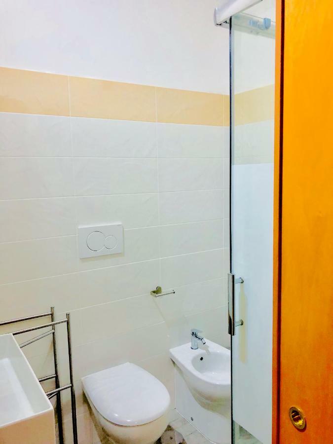 Ricomincio Da 3 Bed & Breakfast Pompei Bagian luar foto